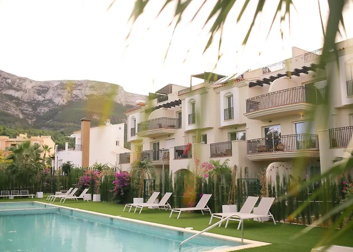 Modern Flat With Montgo View