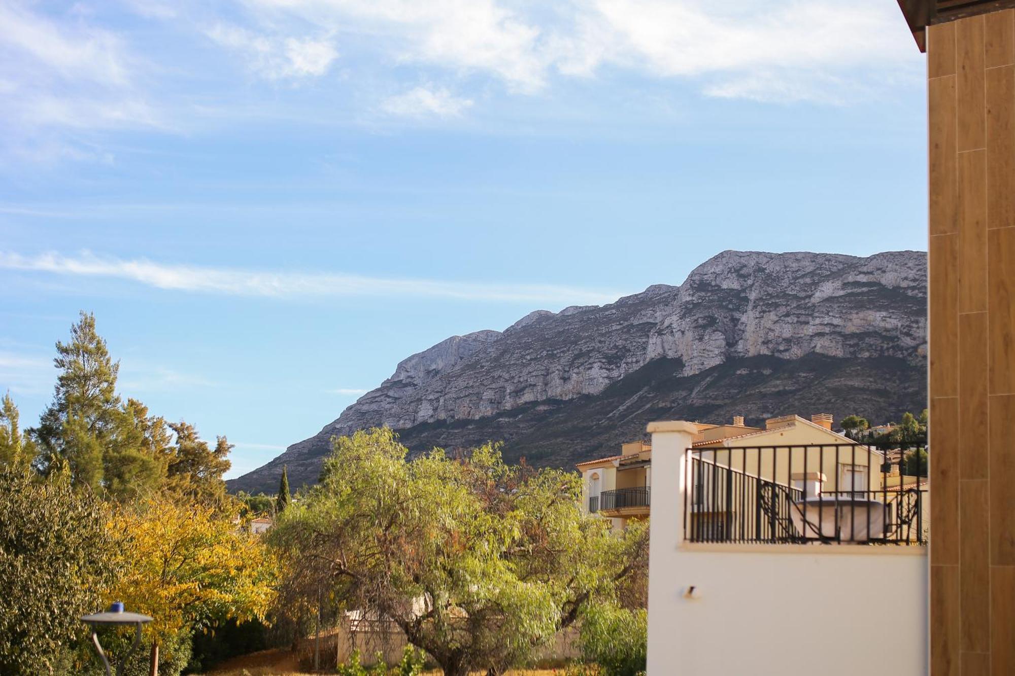 Apartment Modern Flat With Montgo View Denia