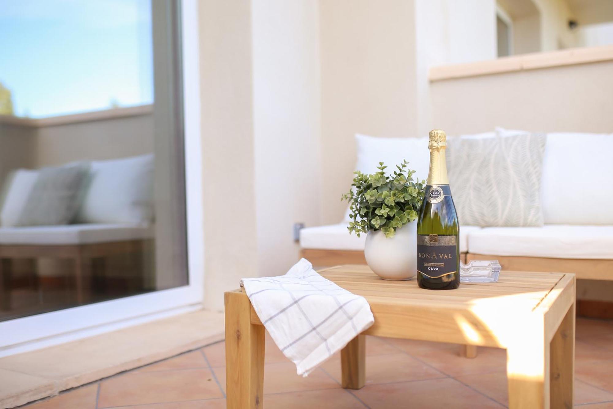 Modern Flat With Montgo View Apartment Denia